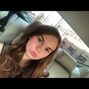 Meet your Posher, Sophia